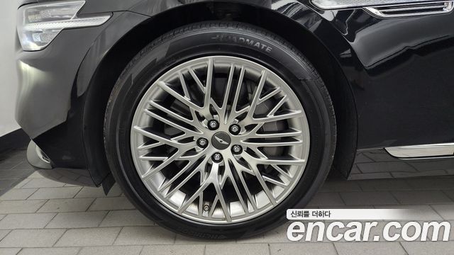 Genesis G90 из Кореи Encar