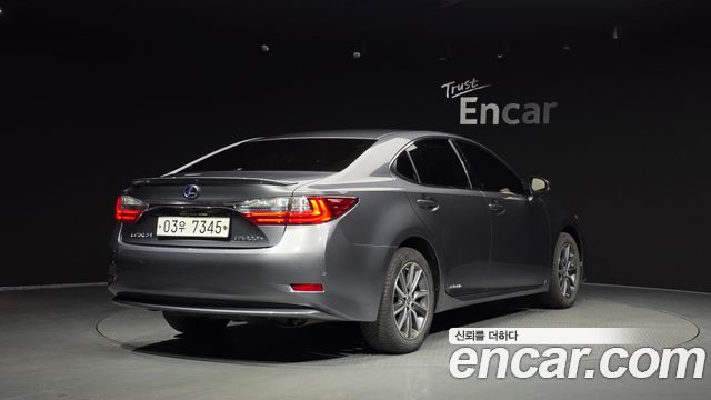 Lexus ES из Кореи Encar