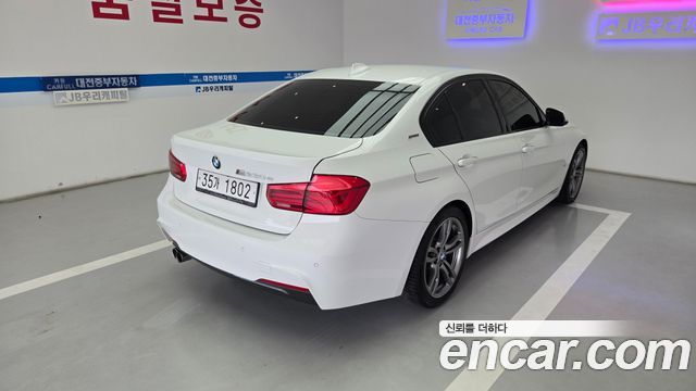 BMW 3-Series 330e iPerformance M Sport — пробег 137 000 км — фото 5 из 5