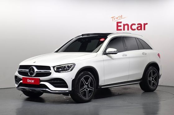 Mercedes-Benz GLC-Class GLC300 4MATIC — пробег 112 984 км — фото 1 из 5