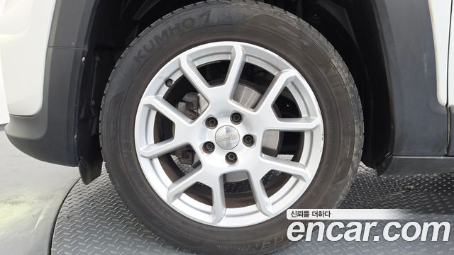 Jeep Renegade 1.6 Diesel Limited — пробег 75 791 км — фото 5 из 5
