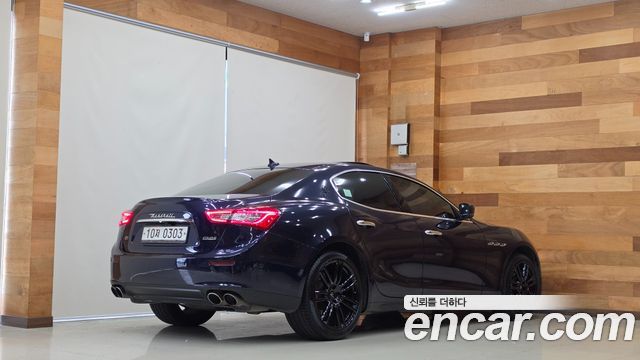 Maserati Ghibli из Кореи Encar