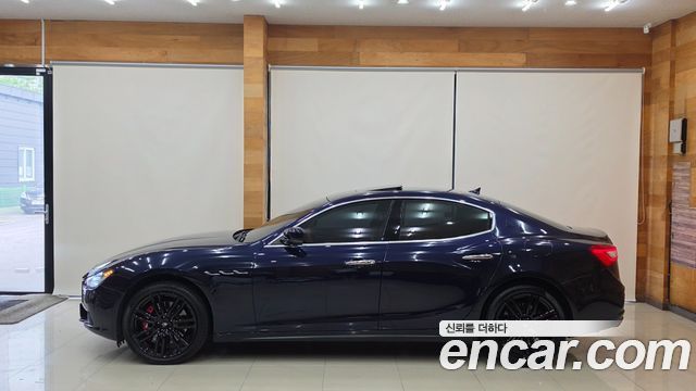 Maserati Ghibli из Кореи Encar