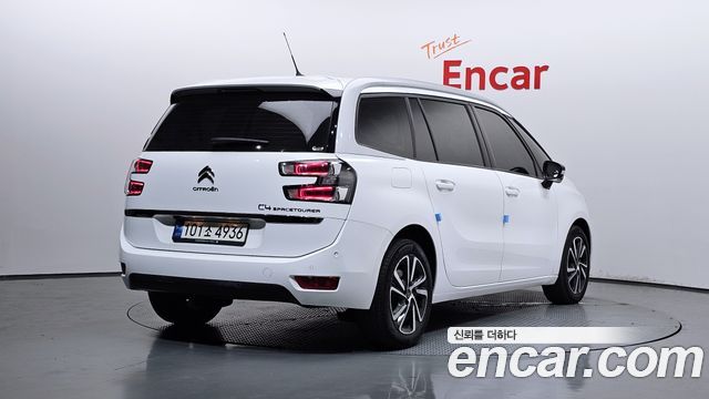 Citroen-DS C4 SpaceTourer из Кореи Encar