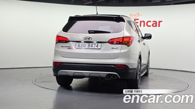 Hyundai Santafe Diesel(e-VGT) 2.0 2WD Exclusive — пробег 182 854 км — фото 4 из 5