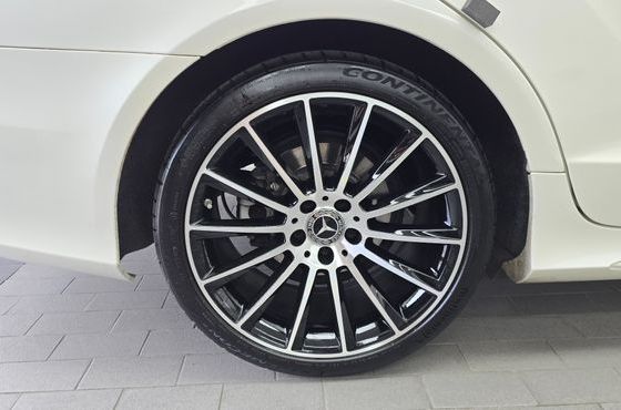 Mercedes-Benz CLS-Class CLS250 d 4MATIC AMG Line — пробег 95 404 км — фото 5 из 5