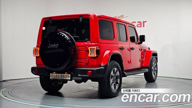 Jeep Wrangler 2.0 Overland 4Door — пробег 62 042 км — фото 2 из 5