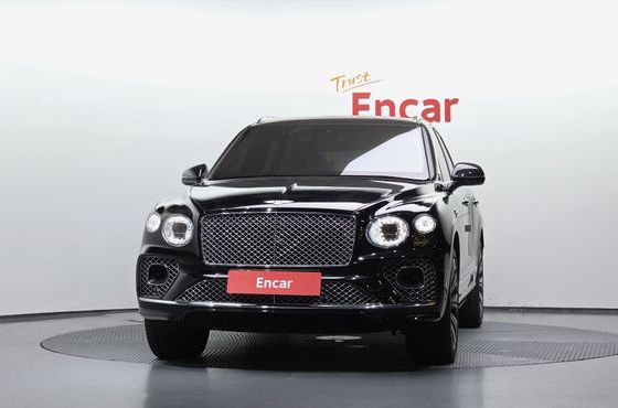 Bentley Bentayga 4.0 V8 Azure — пробег 41 532 км — фото 3 из 5