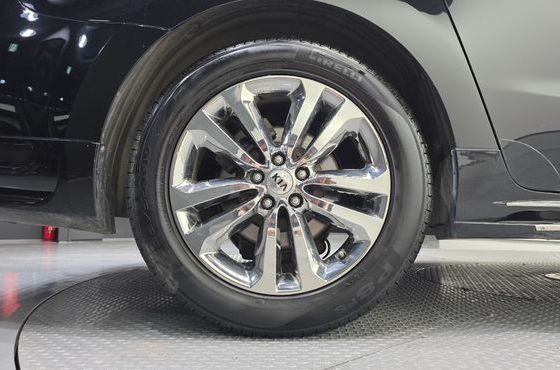 Kia Carnival 9-seater Prestige — пробег 80 244 км — фото 5 из 5