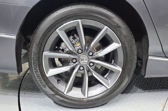 Honda Accord 1.5 Turbo — пробег 6 394 км — фото 5 из 5