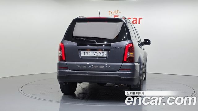 Ssangyong Rexton из Кореи Encar