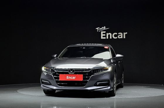 Honda Accord 2.0 Hybrid Touring — пробег 157 621 км — фото 3 из 5