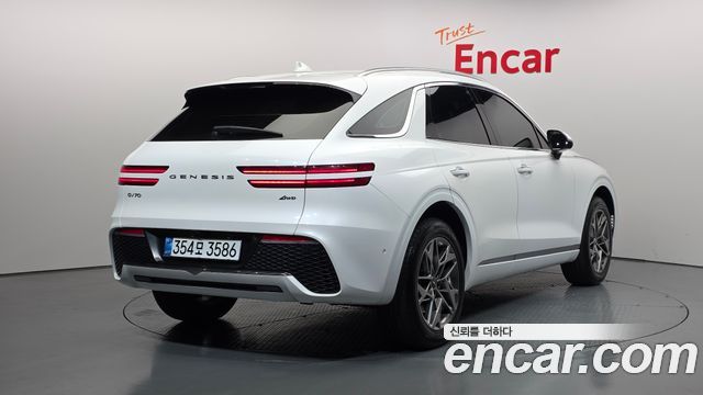 Genesis GV70 из Кореи Encar