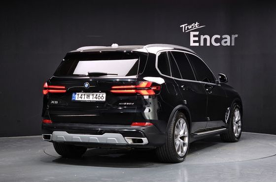 BMW X5 xDrive 30d xLine — пробег 37 176 км — фото 2 из 5