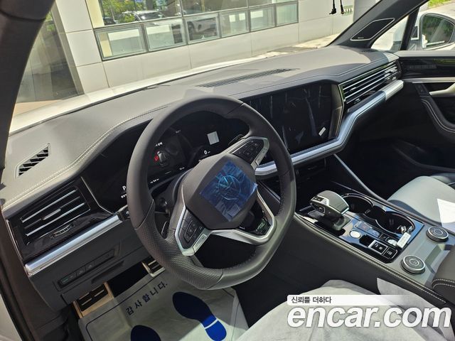 Volkswagen Touareg из Кореи Encar