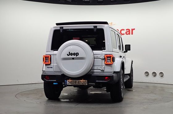 Jeep Wrangler 2.0 Overland Power Top 4Door 4xe — пробег 63 469 км — фото 4 из 5