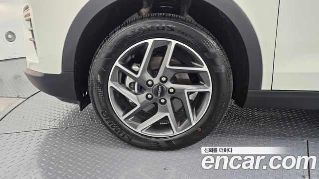 Ssangyong TIBOLI из Кореи Encar