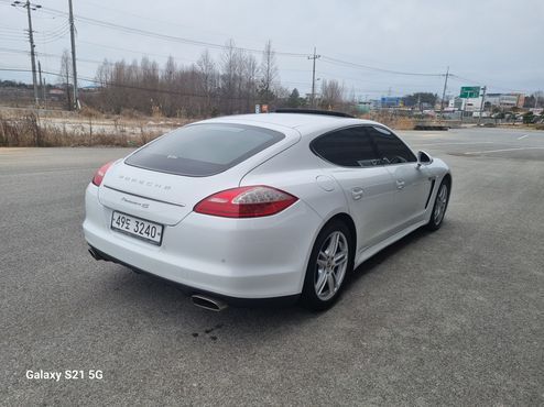 Porsche Panamera 3.6 AWD 970 — пробег 120 000 км — фото 2 из 5