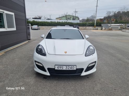 Porsche Panamera 3.6 AWD 970 — пробег 120 000 км — фото 3 из 5