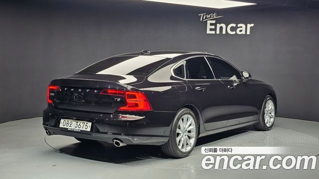 Volvo S90 из Кореи Encar