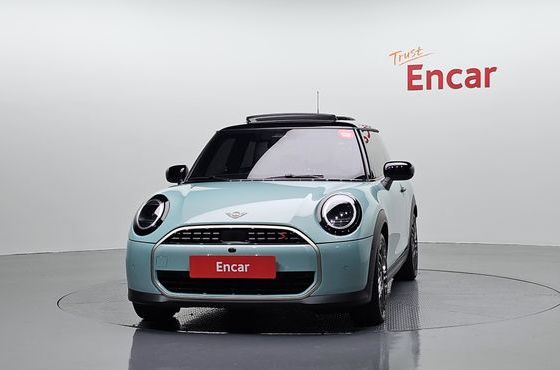 Mini Cooper Favoured — пробег 36 444 км — фото 3 из 5