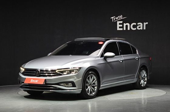 Volkswagen Passat 2.0 TDI Prestige — пробег 53 925 км — фото 1 из 5