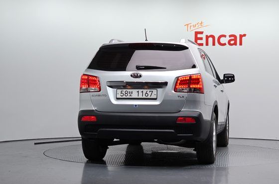 Kia Sorento Diesel 2.0 2WD TLX High-Deluxe — пробег 201 793 км — фото 4 из 5