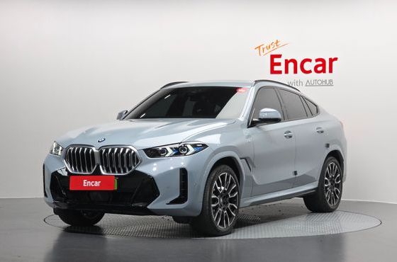 BMW X6 xDrive40i M Sport — пробег 11 669 км — фото 1 из 5