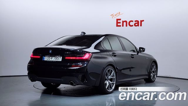 BMW 3-Series из Кореи Encar