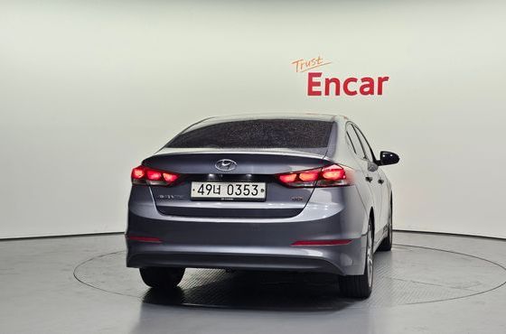 Hyundai AVANTE 1.6 GDI Value Plus — пробег 84 031 км — фото 4 из 5