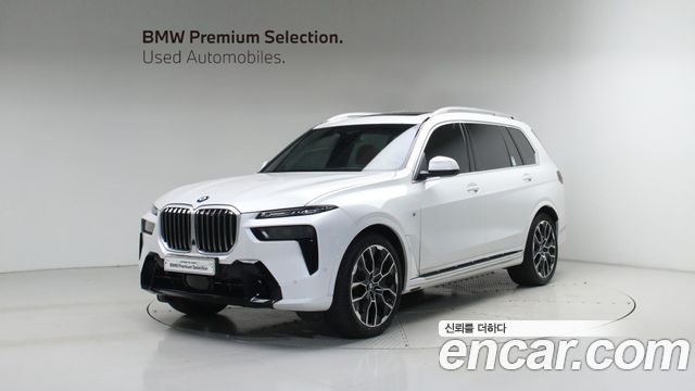 BMW X7 xDrive 40i M Sport 6STR — пробег 11 046 км — фото 1 из 5