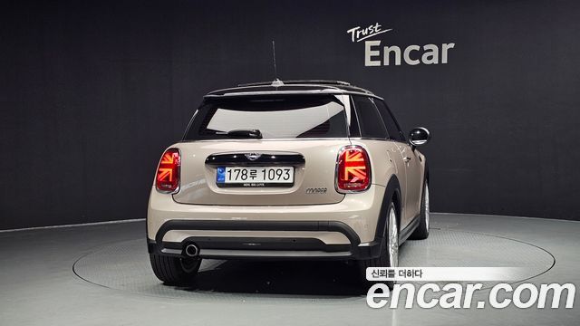 Mini Cooper из Кореи Encar