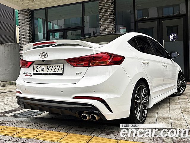 Hyundai AVANTE из Кореи Encar