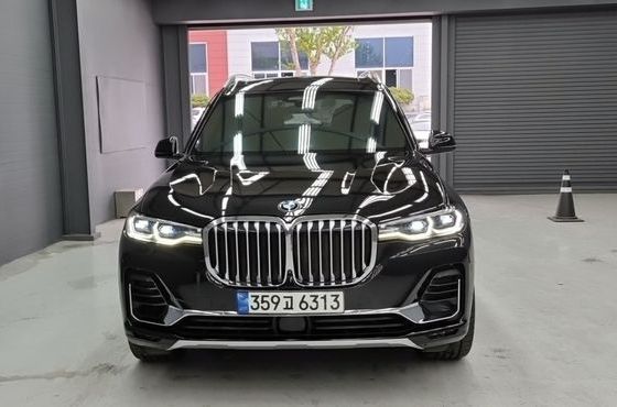 BMW X7 xDrive 40d M Sport 6STR — пробег 108 000 км — фото 3 из 5