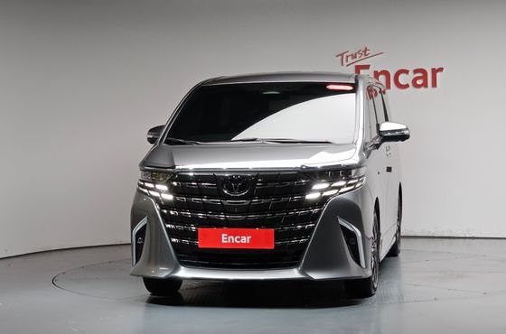 Toyota Alphard 2.5 HEV Executive AWD — пробег 16 973 км — фото 3 из 5