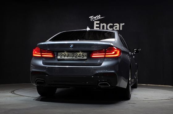 BMW 5-Series 530i M Sport Package — пробег 91 036 км — фото 4 из 5