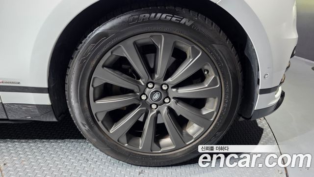 Land Rover Range Rover Velar из Кореи Encar