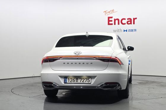 Hyundai Grandeur Premium — пробег 87 345 км — фото 4 из 5