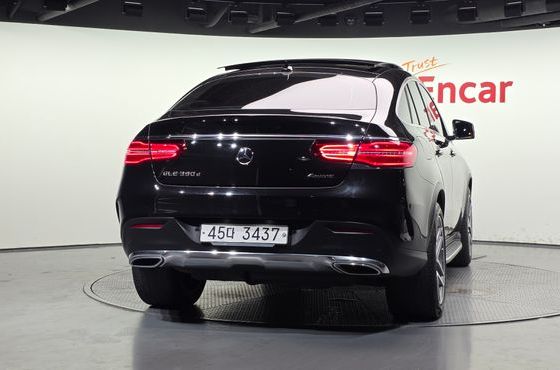 Mercedes-Benz GLE-Class GLE350 d 4MATIC Coupe — пробег 82 755 км — фото 4 из 5