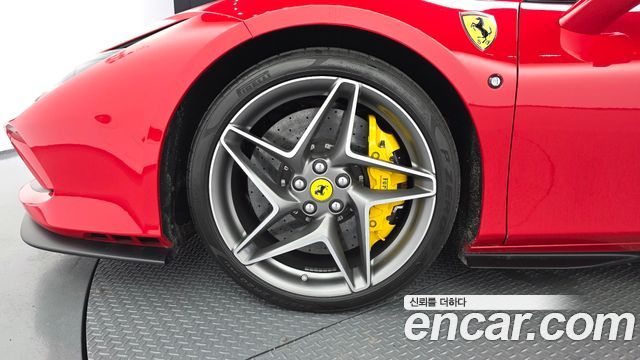 Ferrari F8 из Кореи Encar