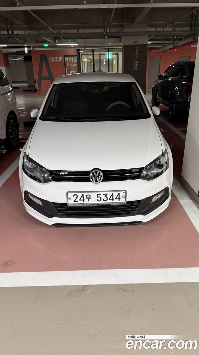 Volkswagen Polo из Кореи Encar