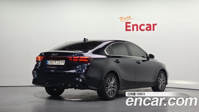Kia K3 из Кореи Encar