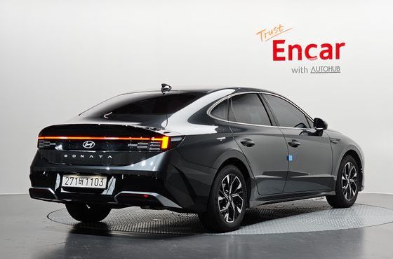 Hyundai Sonata 2.0 Exclusive — пробег 9 253 км — фото 2 из 5