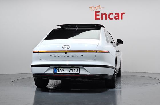 Hyundai Grandeur Calligraphy — пробег 35 558 км — фото 4 из 5