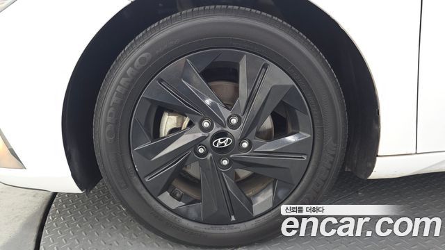 Hyundai AVANTE Modern — пробег 137 848 км — фото 5 из 5