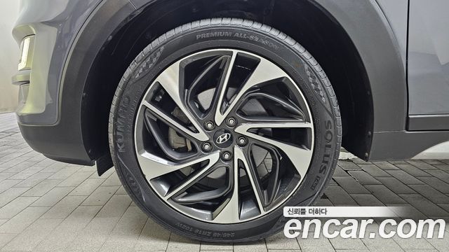 Hyundai Tucson из Кореи Encar