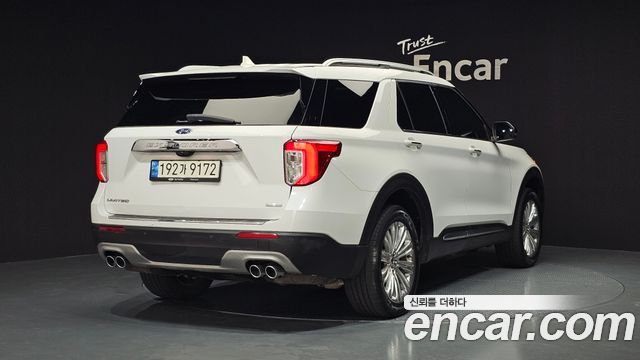 Ford Explorer 3.0 PHEV — пробег 128 699 км — фото 2 из 5