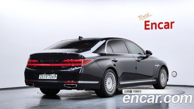 Genesis G90 из Кореи Encar