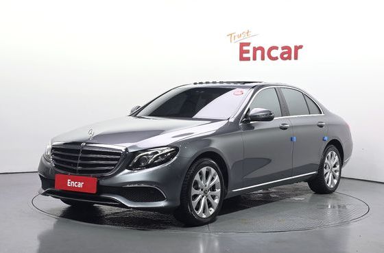 Mercedes-Benz E-Class E220d 4MATIC Exclusive — пробег 117 928 км — фото 1 из 5