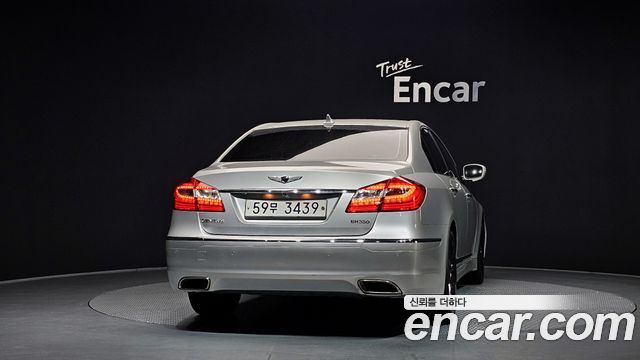 Hyundai Genesis из Кореи Encar